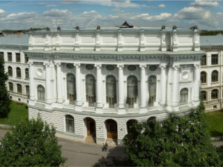 Торжественная церемония награждения победителей конкурса «Корпоративный музей» пройдет в белом зале