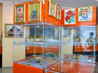 Информационно-выставочный центр (ИВЦ)