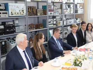 Музей измерительных приборов ООО «ЭРИС»