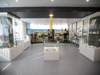 Информационно-выставочный комплекс АО «Самотлорнефтегаз»