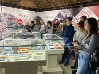 Кнорозов и шоколад: два столетия одного века