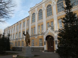 Историко-мемориальные экспозиции (музей истории) КНИТУ